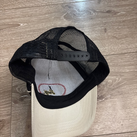 Bratz Black and Cream Trucker Hat with Embroidered Patch - Picture 3 of 4